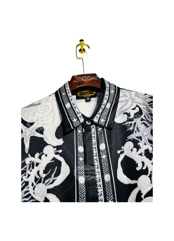 เสื้อเชิ้ต Monochrome Marine Baroque | ปลอกคอเพื่อการพักผ่อน