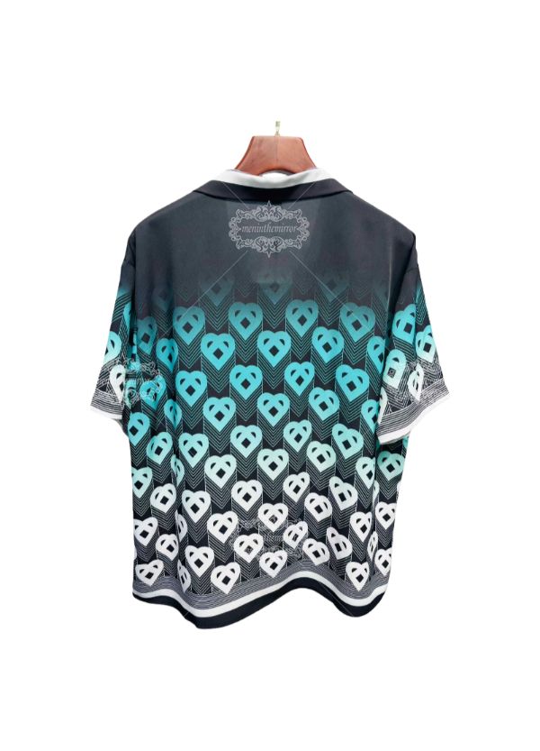 พิมพ์ลายเรขาคณิตไล่ระดับสีหัวใจ | กางเกงขาสั้น Aqua Luxe Streetwear