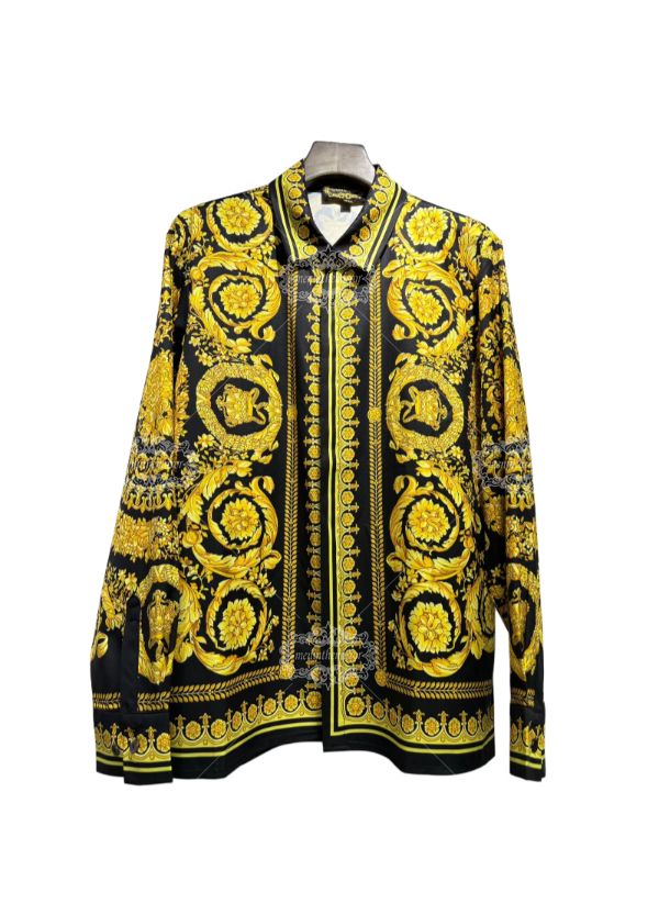 เสื้อเชิ้ต Black Gold Medusa Baroque | ปลอกคอเพื่อการพักผ่อน