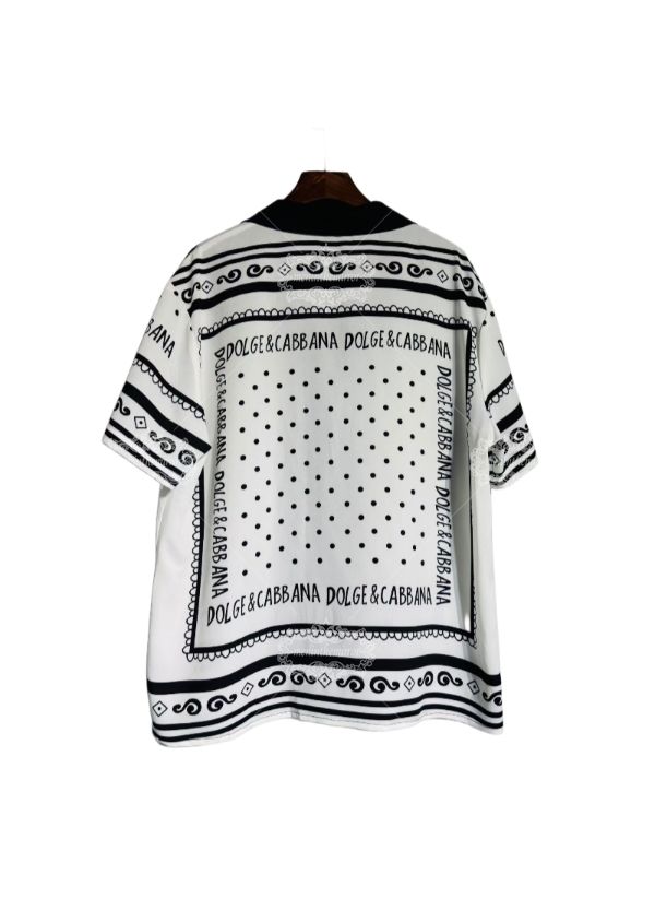 เสื้อเชิ้ตแขนสั้นลายจุดขาวดำ | ผ้าพันคอไหมหรูหราย้อนยุค