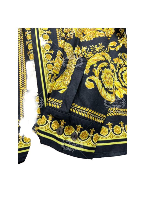 เสื้อเชิ้ต Black Gold Medusa Baroque | ปลอกคอเพื่อการพักผ่อน