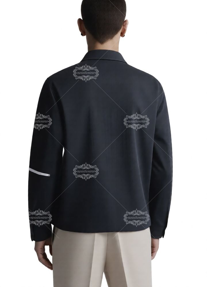เสื้อเชิ้ตโลโก้ AMIRI Script สีดำ | ปลอกคอเพื่อการพักผ่อน