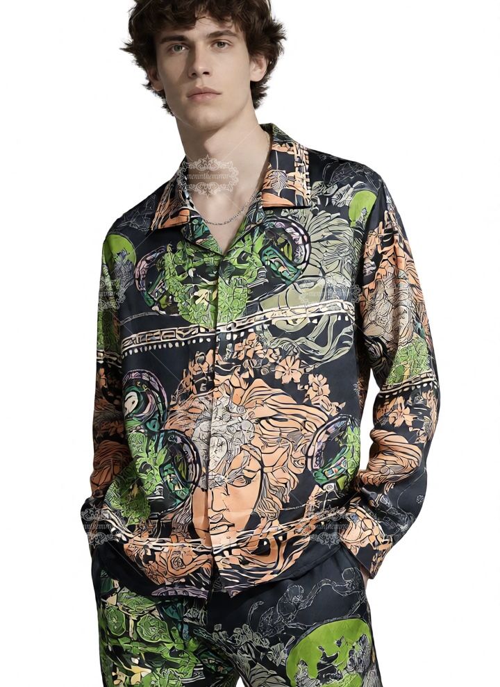 เสื้อเชิ้ตแขนสั้นพิมพ์ลาย Baroque Medallion สุดหรู | ชุดรีสอร์ทสำหรับผู้ชายที่ระบายอากาศได้ดี Silk-Touch