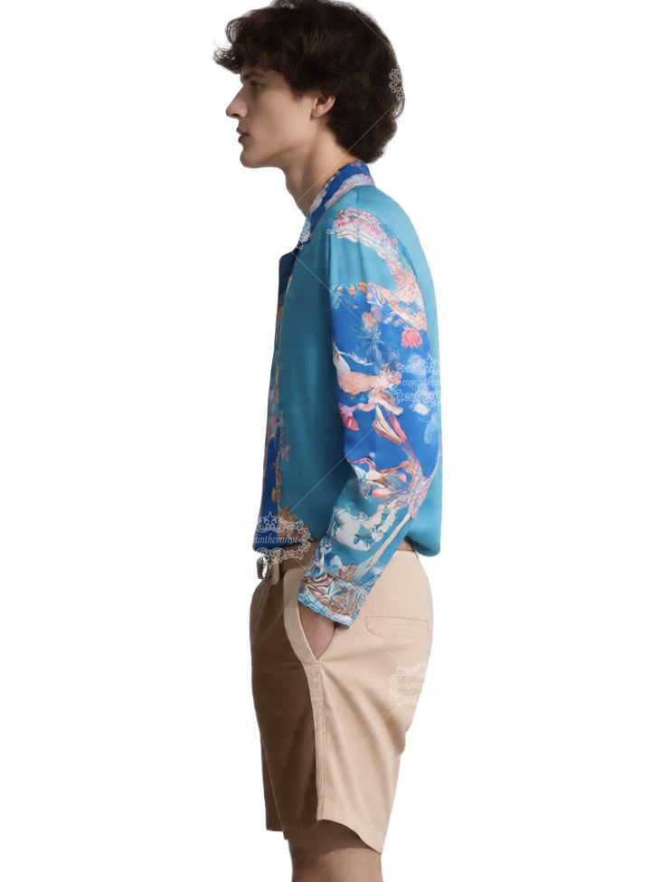 เสื้อยืด Blue Contrast Baroque Emblem | เดอะ แกลเลอรี ลักซ์